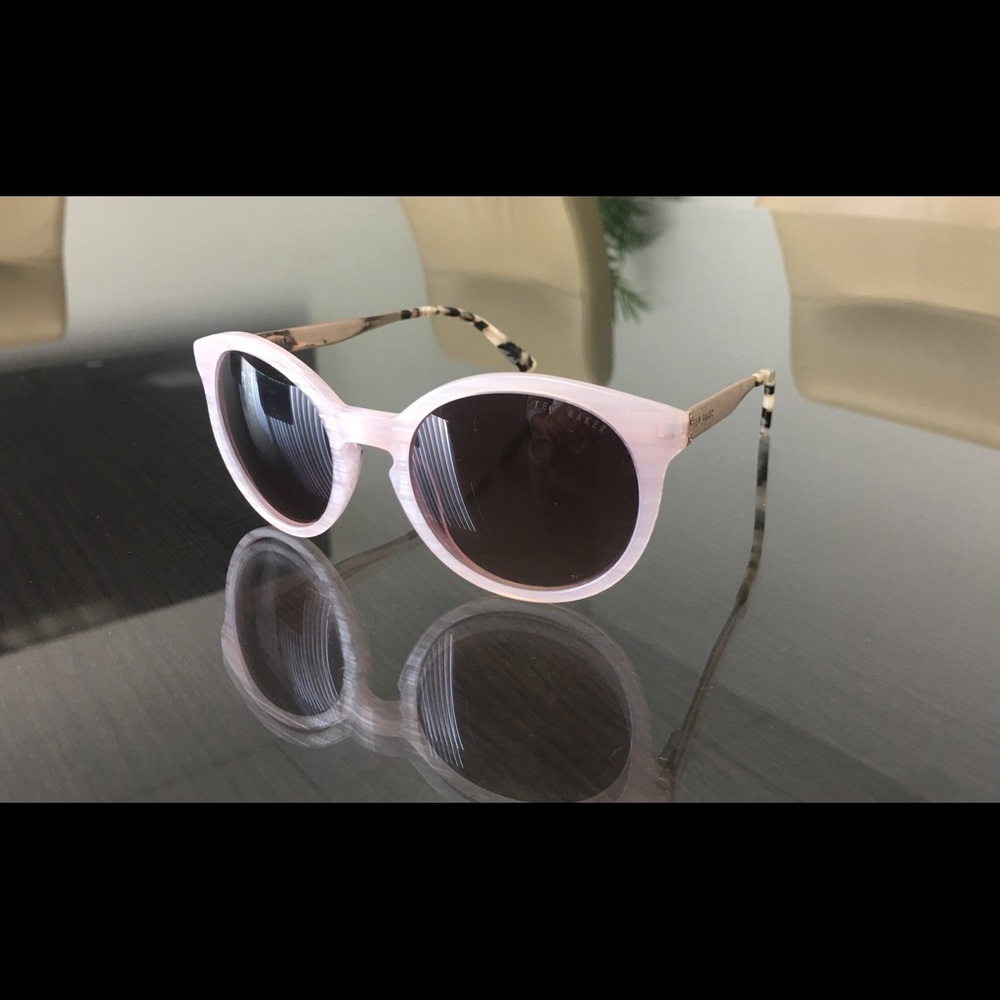 Ted Baker Sunglasses 💖